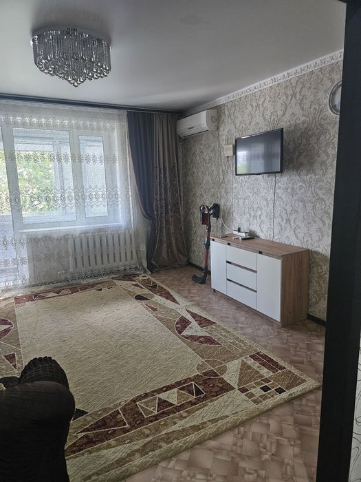 Сдам 2 комнатную квартиру