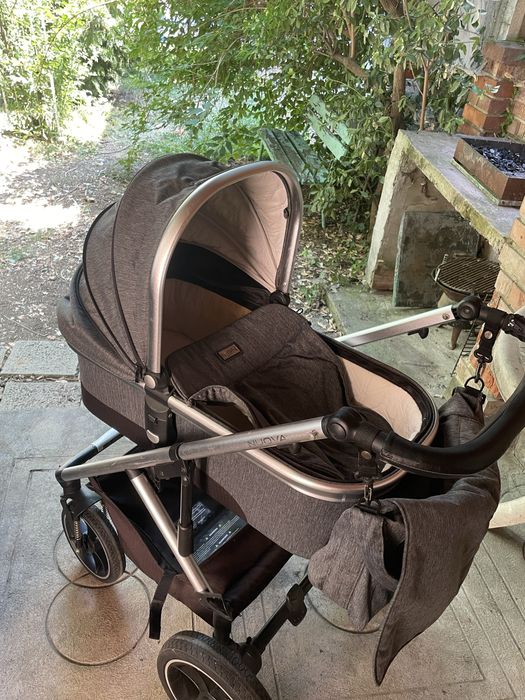 Количка за дете.