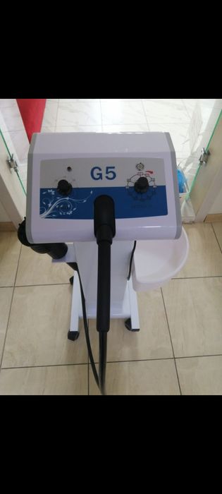 Вибромассажор  профессиональный