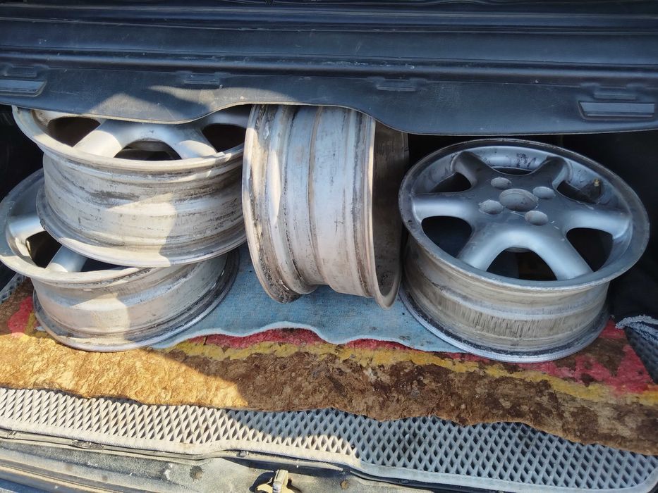 Продаю колесо титанки