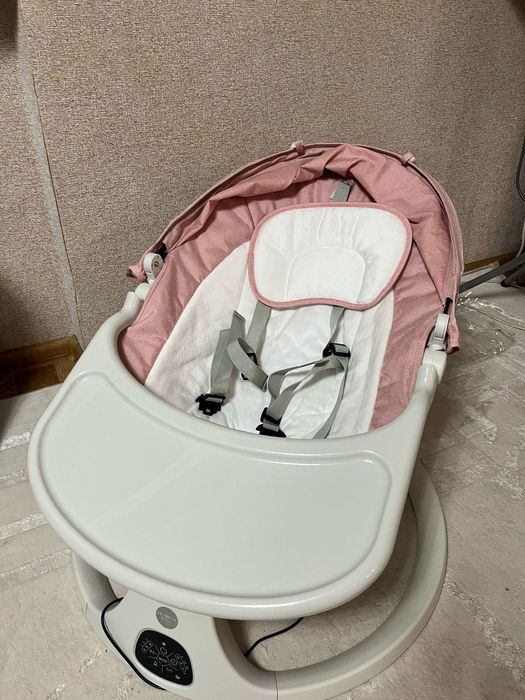 Продам шезлонг розовый