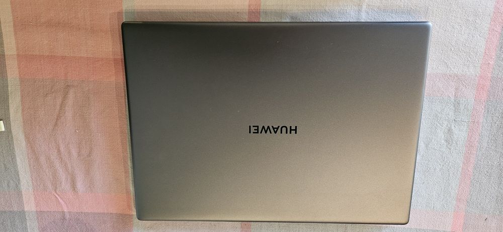 Laptop Huawei I7 16GB 512GB Nvidia Touchscreen 14"