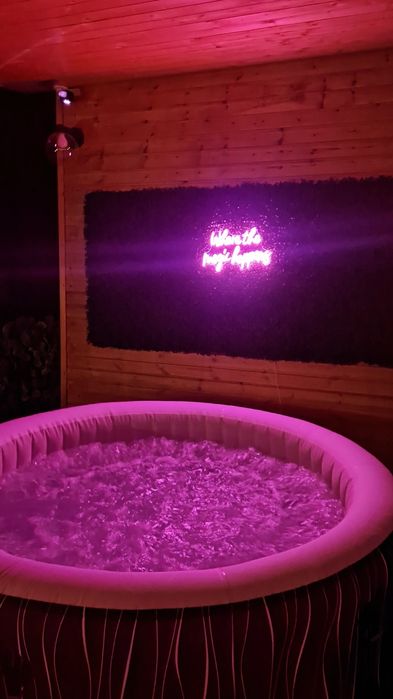 TIny House Colibita ( cabana cu jacuzzi)