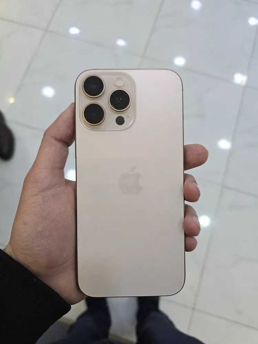 Kredit/ Rossrochka/ Iphone 15Pro Max 256Gb Bosh tolovsiz 3-24 oygacham