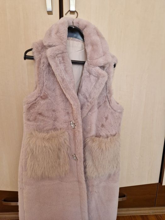 Елек от еко кожа