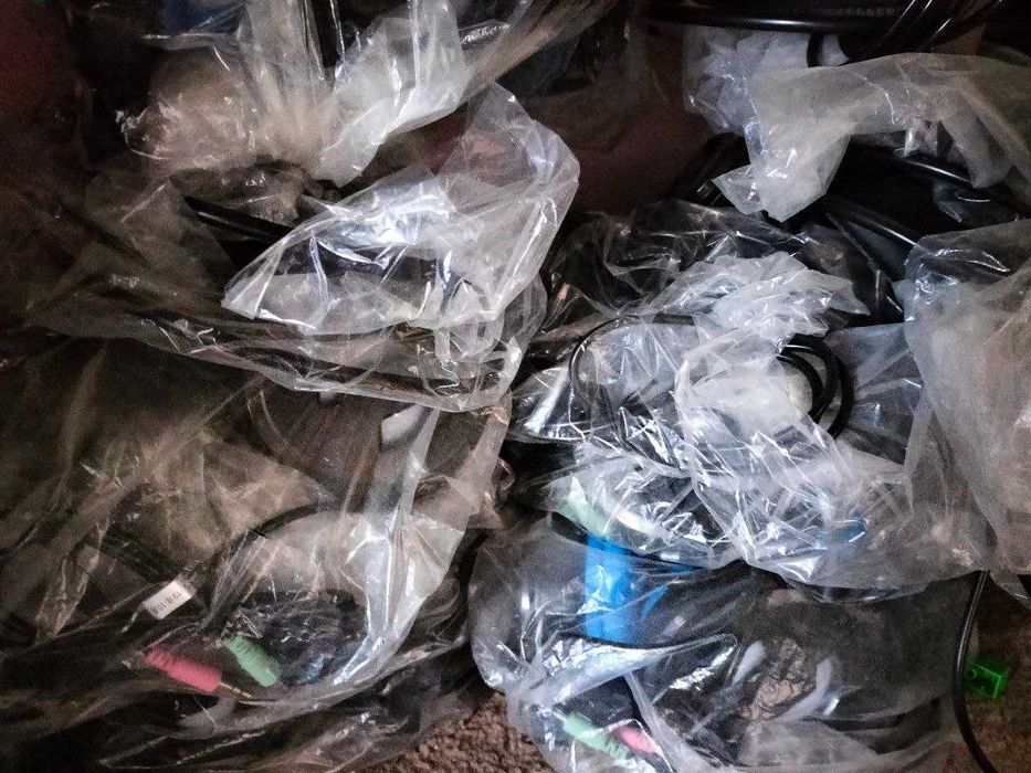 Arzon Orginal Naushnik sotiladi igratekalar uchun juda yaxshi