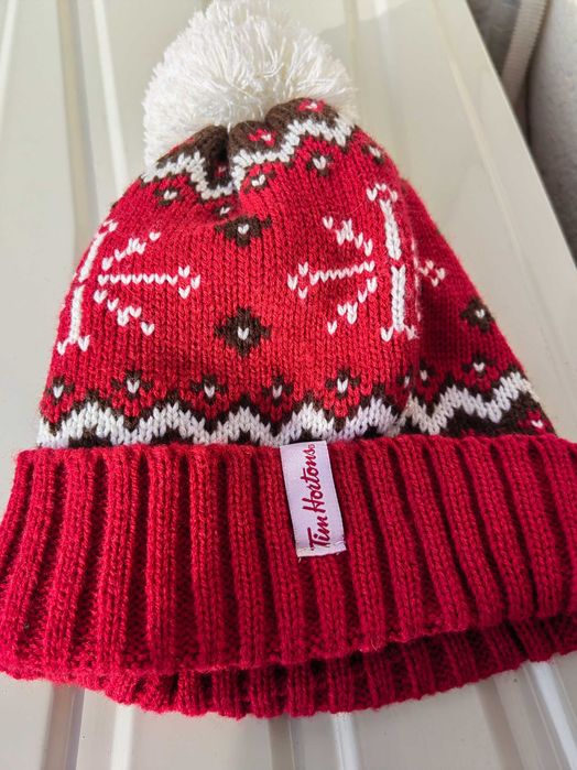 Коледни зимни шапки , само за хората  с коледен дух !