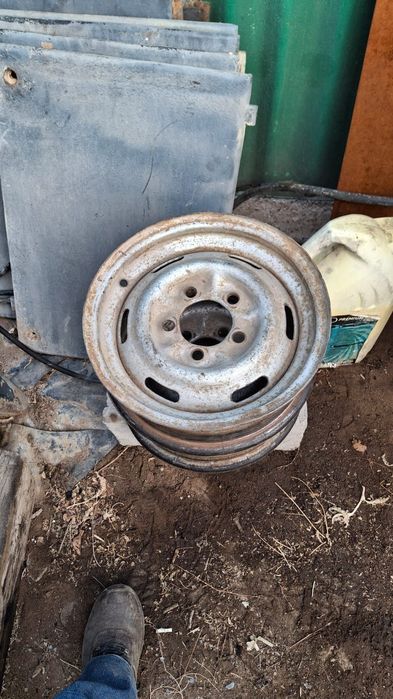 Продается диск на москвич