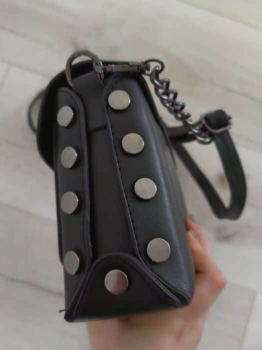 Малка чанта цветна през рамо