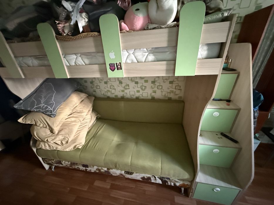 Продаю кровать срочно