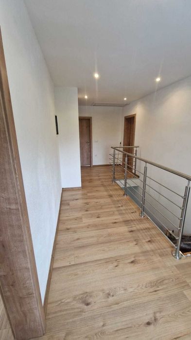 Продава се Къща в Варна, Гранд Мол Варна - 180 кв.м за 1806 €/кв.м - Снимка #4