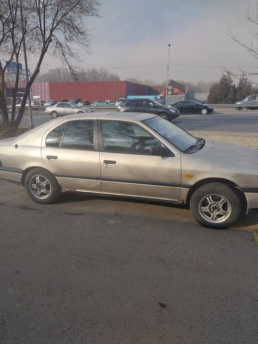 Ниссан примера 2л 1991 год в хорошем состоянии