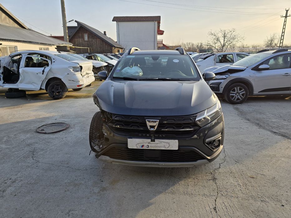 Dacia Sandero Stepway la cheie GPL  11/2021 1.0 TCE GPL avariat