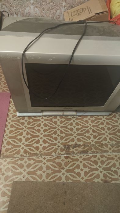 Телевизор тошиба старый