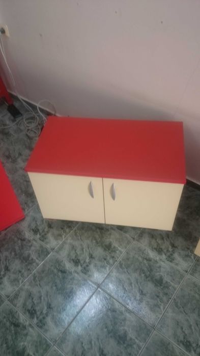 Обзавеждане за магазин.