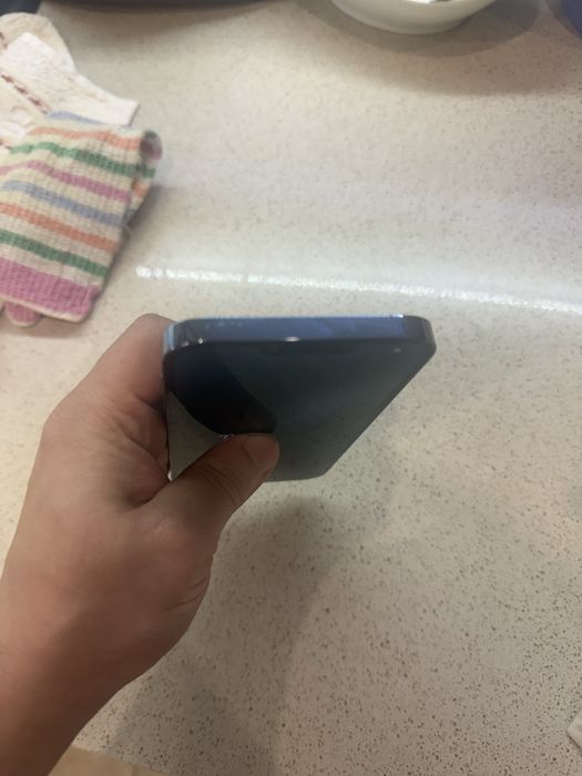 Продам Iphone 13 pro max 256gb