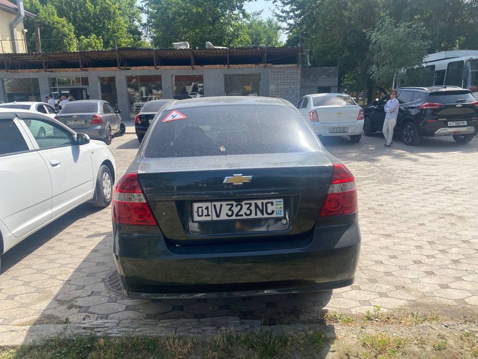 Nexia 3 sotiladi mokriy