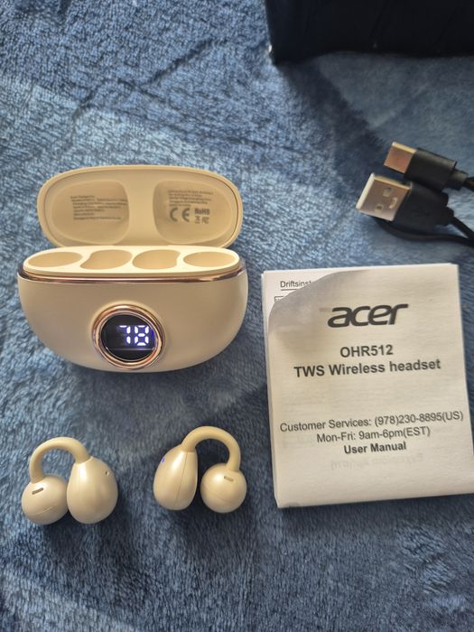 Нови безжични слушалки Acer