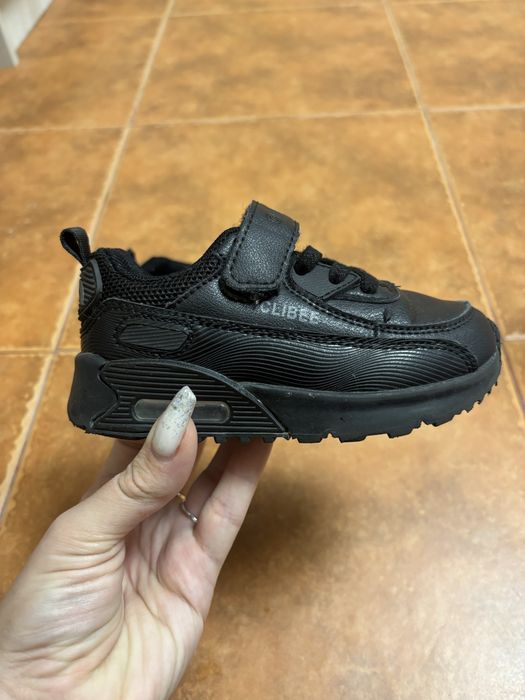 Лот детски обувки обща цена 15€