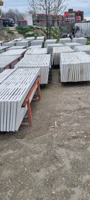 Suport metalic / rastel placi de gard