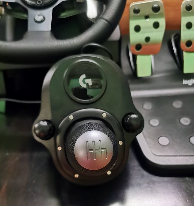 Волан  logitech g920 + скорости и педали