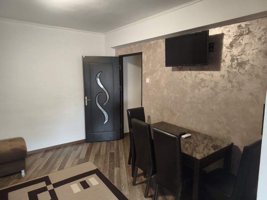 Închiriez apartament strada Fagului