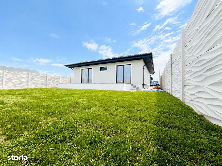 Casă de vânzare Individuală 4 Camere - 370 mp - La Cheie Berceni Ilfov