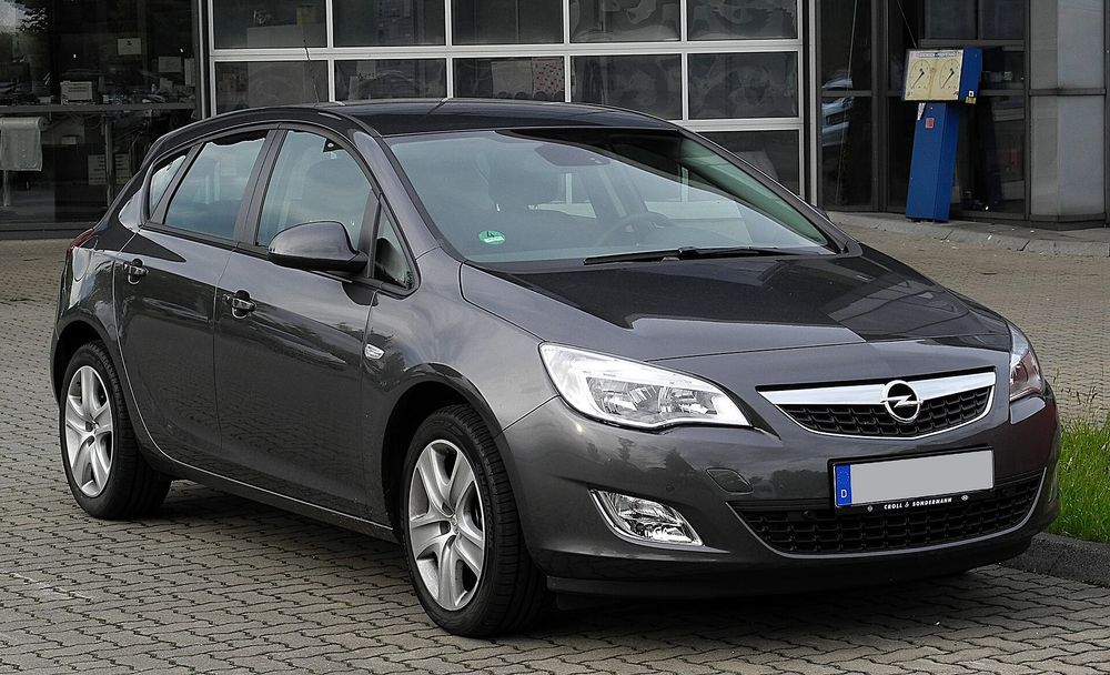 Opel Astra J, 2010-2013 PIESE AUTO