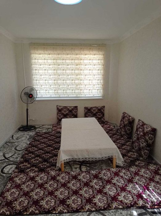 Gazalkent waxar markazida uy sotiladi