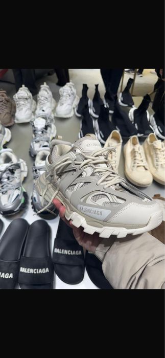 Balenciaga truck  1/1