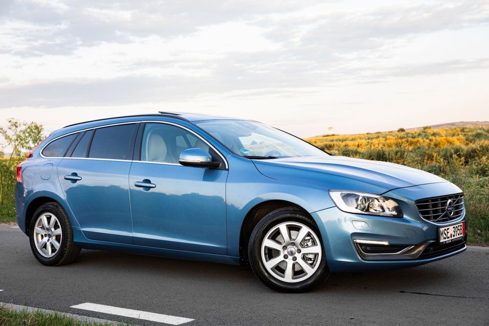 VOLVO V60 2014 — imagine 2