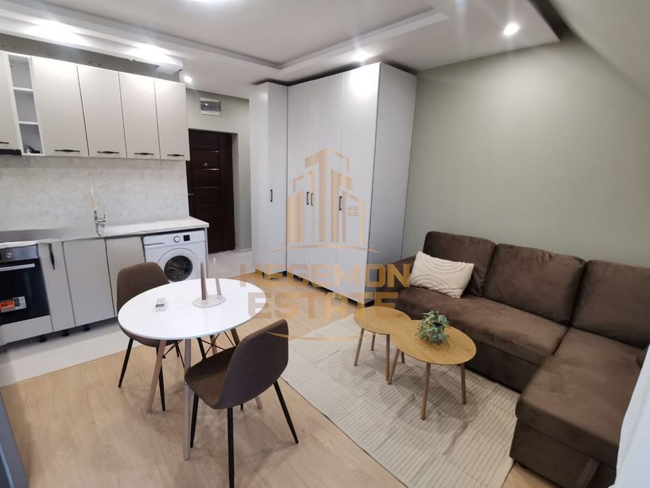 1-стаен, Варна-Възраждане 1