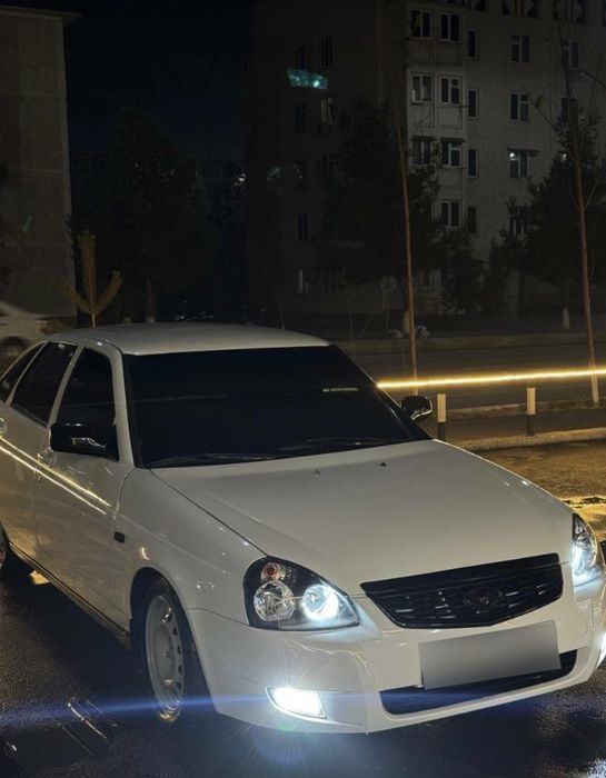 Lada priora 2008