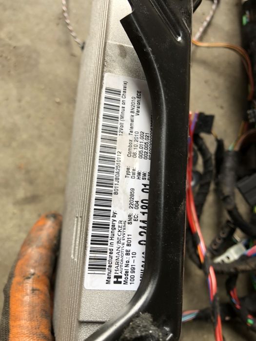 Combox bmw f seriq f01,f07,f10,f30 ( комбокс бмв ф серия )