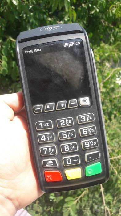Ingenico Desk/3500 HUMO terminal ideal holatda
