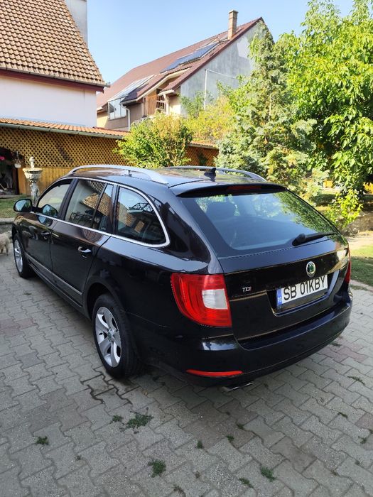 SKODA Superb 2013 — imagine 5