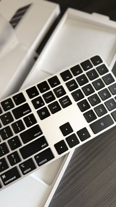 Apple Magic Keyboard with Touch ID