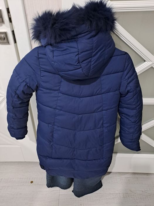 Продам детские куртки на девочку 7-10 лет