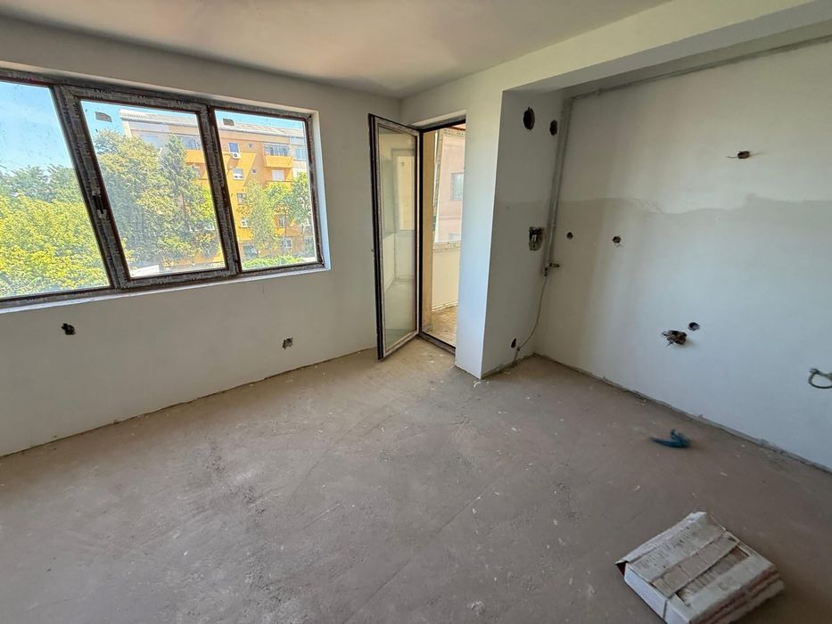 Ofer spre vanzare Apartament 2 Camere Bloc Nou Strada Rodnei Etaj 2