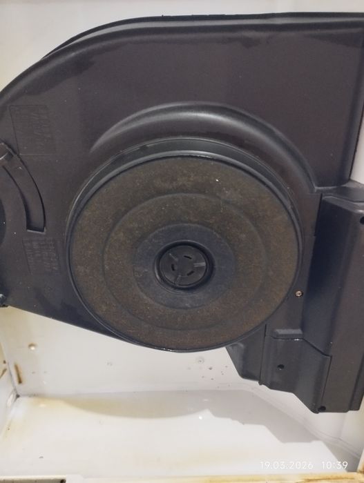 Продам вытяжку для кухни.