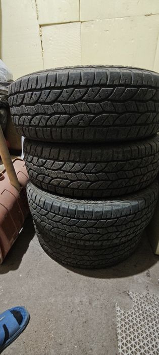 Продам шины 225/70/R16