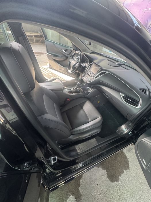 Malibu 2 qora 2.4 Sotiladi