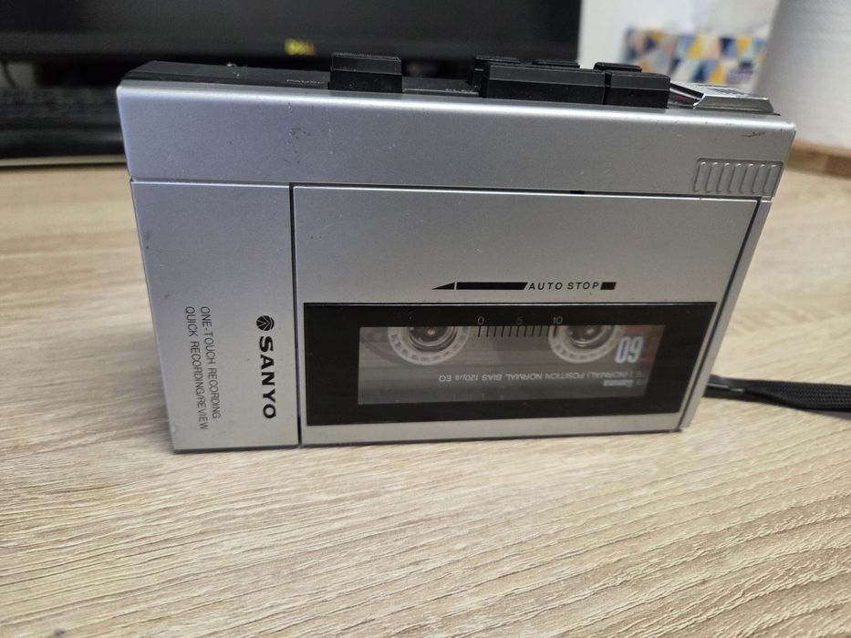 Walkman cu înregistrare Sanyo M1010