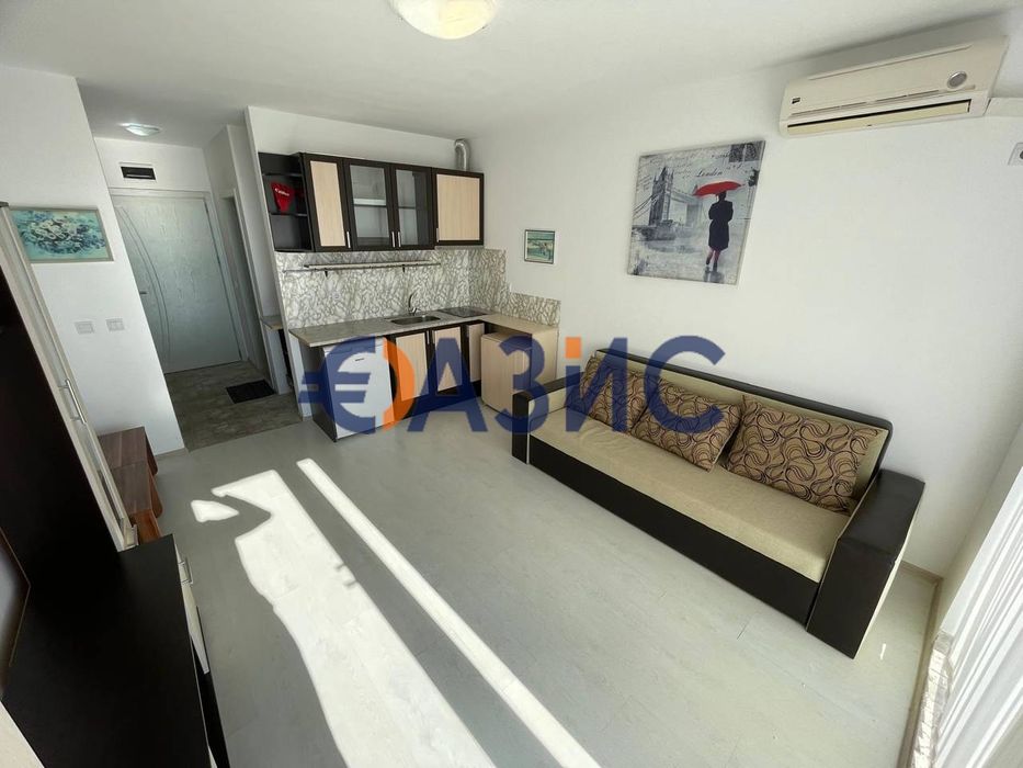 Продава се Едностаен апартамент в Свети Влас - 35 кв.м за 1226 €/кв.м - Снимка #2