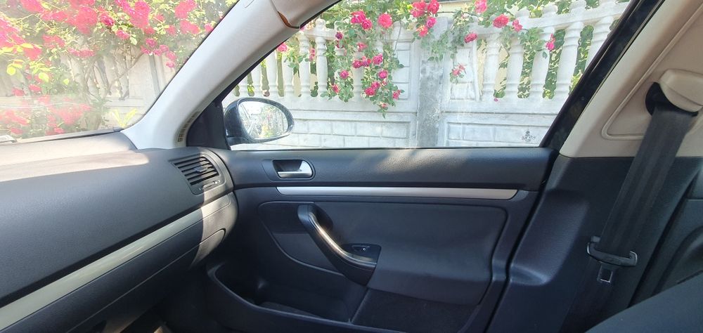 VOLKSWAGEN Jetta 2009 — imagine 4