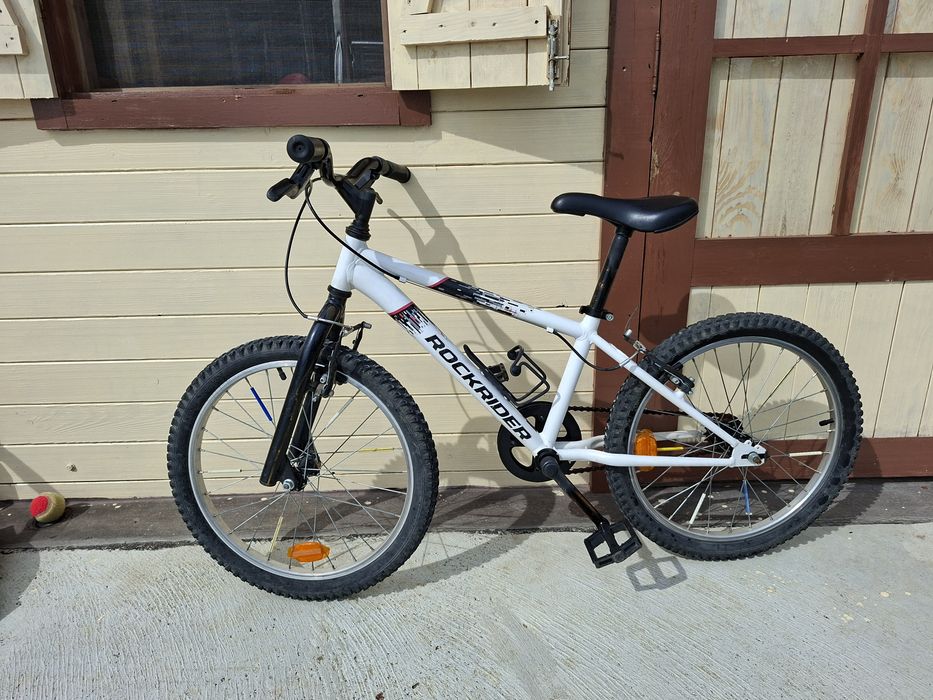 Bicicletă copii 8 ani