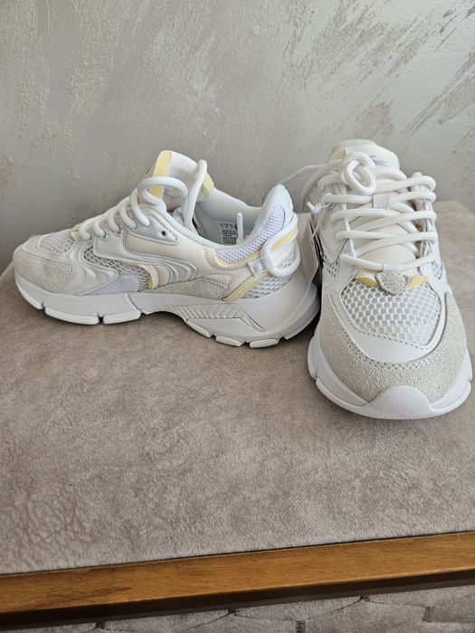 Lacoste маратонки