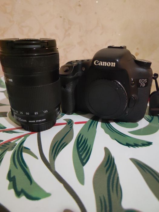 Продается Canon EOS 7D