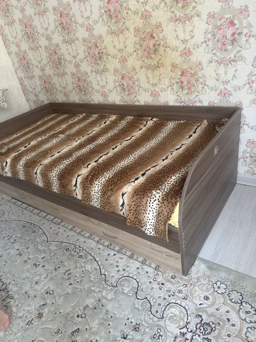 Кровать  подростковая