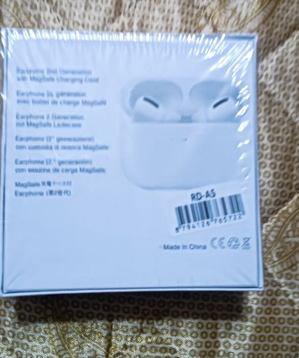 Продам беспроводные наушники